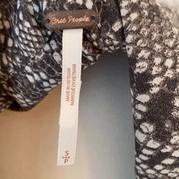 Free People Snake Print Tie Neck Blouse - Picture 6 of 8